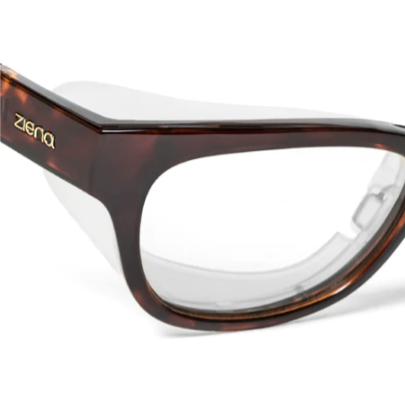 Ziena moisture chamber dry eye glasses with magnetic silicone gasket